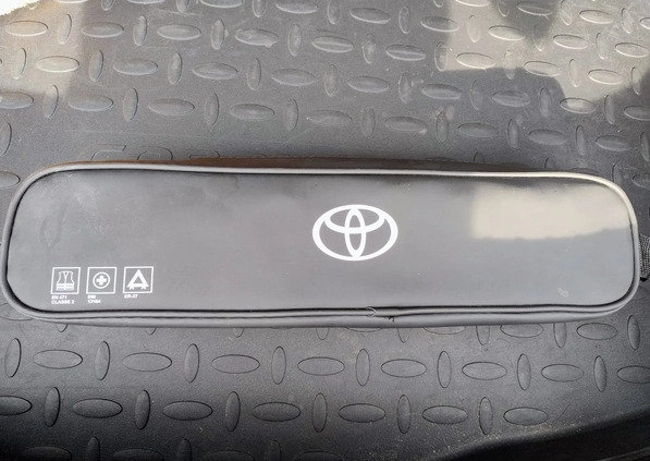 Toyota Corolla cena 113700 przebieg: 19000, rok produkcji 2022 z Katowice małe 29